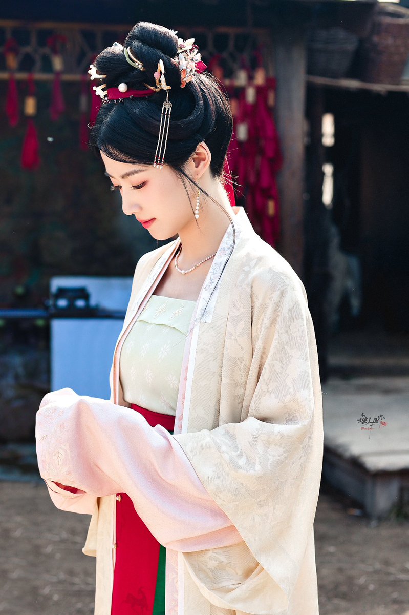 Lulu_Irene tweet media