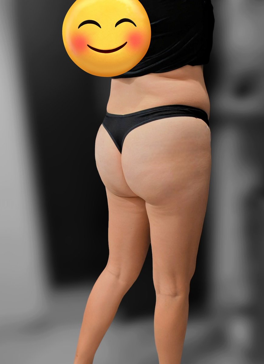Labelladamamx's tweet photo. Perdón no subí la tanguita de hoy 😂

#milf #wife #esposaputitaenlencería #esposa #leon #Guanajuato #pinchefrio #espiando #culona #tanga #tangadeldía https://t.co/TRyHcV3QsT
