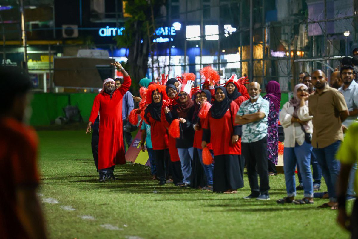 BandaaraClubAGO's tweet photo. @PGO_MV @MVCivilCourt @ClubJSCmv @MV_Emptribunal @MIRAmaldives @FamilyCourtMv Team CRC vs HRRC #bandaaracup2024 #mensdivision https://t.co/kOOICgVvX0
