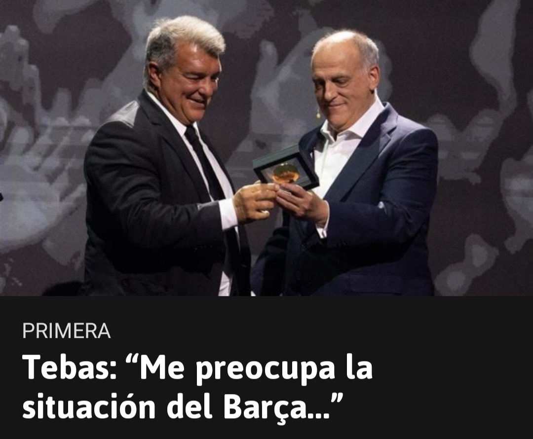 Buenísimos días y feliz lunes madridistas.Campeones #CopaACB @RMBaloncesto  que bonito es ganar títulos al palancas. @Tebasjavier dice que está preocupado por los corruptos, preocupado porqué no quede segundo será . Ya está bien de ayudar al palancas. Es vergonzoso #HalaMadrid