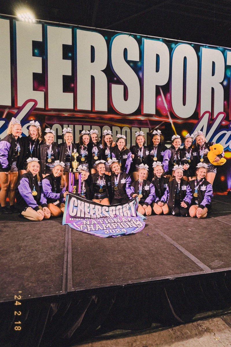 EakinsKatelyn's tweet photo. Your Senior 4 Medium Cheersport Champions!!! #BelieveTheHype #ATA #InsideTheMatrix #Matrix https://t.co/7Fqqb7LDwE