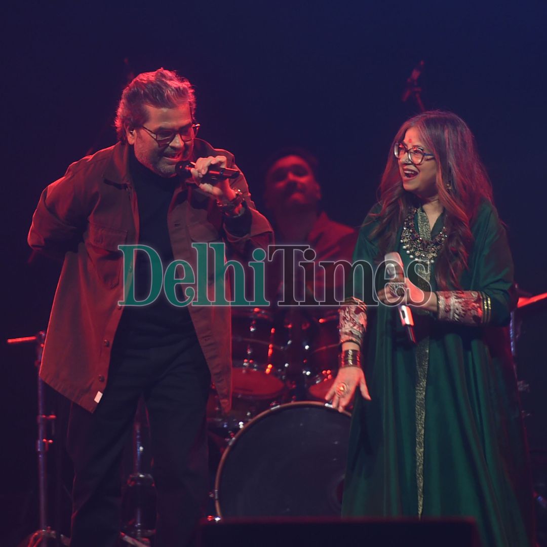 Delhi Times (@delhitimestweet) on Twitter photo 'Aaj main aur Rekha jo kuch bhi hain, iss college ki wajah se hain'
Nostalgia was at its peak for <a href="/rekha_bhardwaj/">rekha bhardwaj</a> and <a href="/VishalBhardwaj/">Vishal Bhardwaj</a> when they performed at Mahotsava, commemorating 125 years of their alma mater, #HinduCollege
Read: shorturl.at/fkptX 'Aaj main aur Rekha jo kuch bhi hain, iss college ki wajah se hain'
Nostalgia was at its peak for <a href="/rekha_bhardwaj/">rekha bhardwaj</a> and <a href="/VishalBhardwaj/">Vishal Bhardwaj</a> when they performed at Mahotsava, commemorating 125 years of their alma mater, #HinduCollege
Read: shorturl.at/fkptX