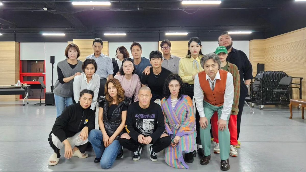 웃겨. 귀여워. 보고싶어.