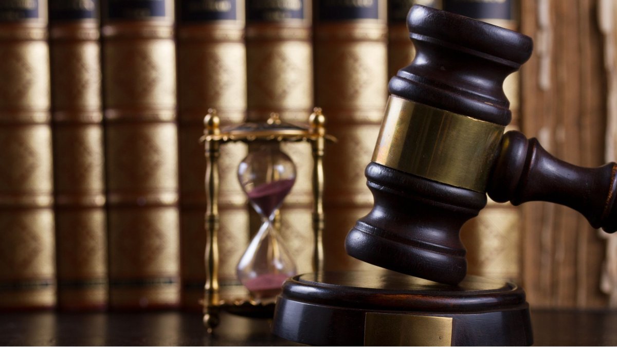 Litispendencia
En supuestos en los que existe conexión de asuntos ¿es preciso esperar la resolución judicial firme de una reclamación anterior en un orden distinto del social para obtener satisfacción a la pretensión?
martinezechevarria.com/blog/litispend…
#martinezechevarria #derecholaboral