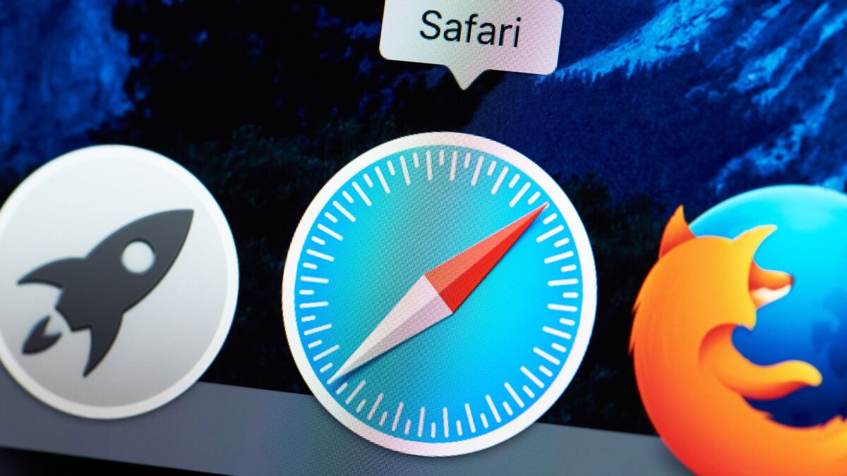 lifehacker's tweet photo. Safari has many hidden features. These are useful features that may not be so easy to find. Our list of features includes using browser extensions, automatically closing tabs, generating beautiful pull-quotes, and many more.
Link:
https://t.co/XhKOH9Guyq https://t.co/QT94kVGQXT