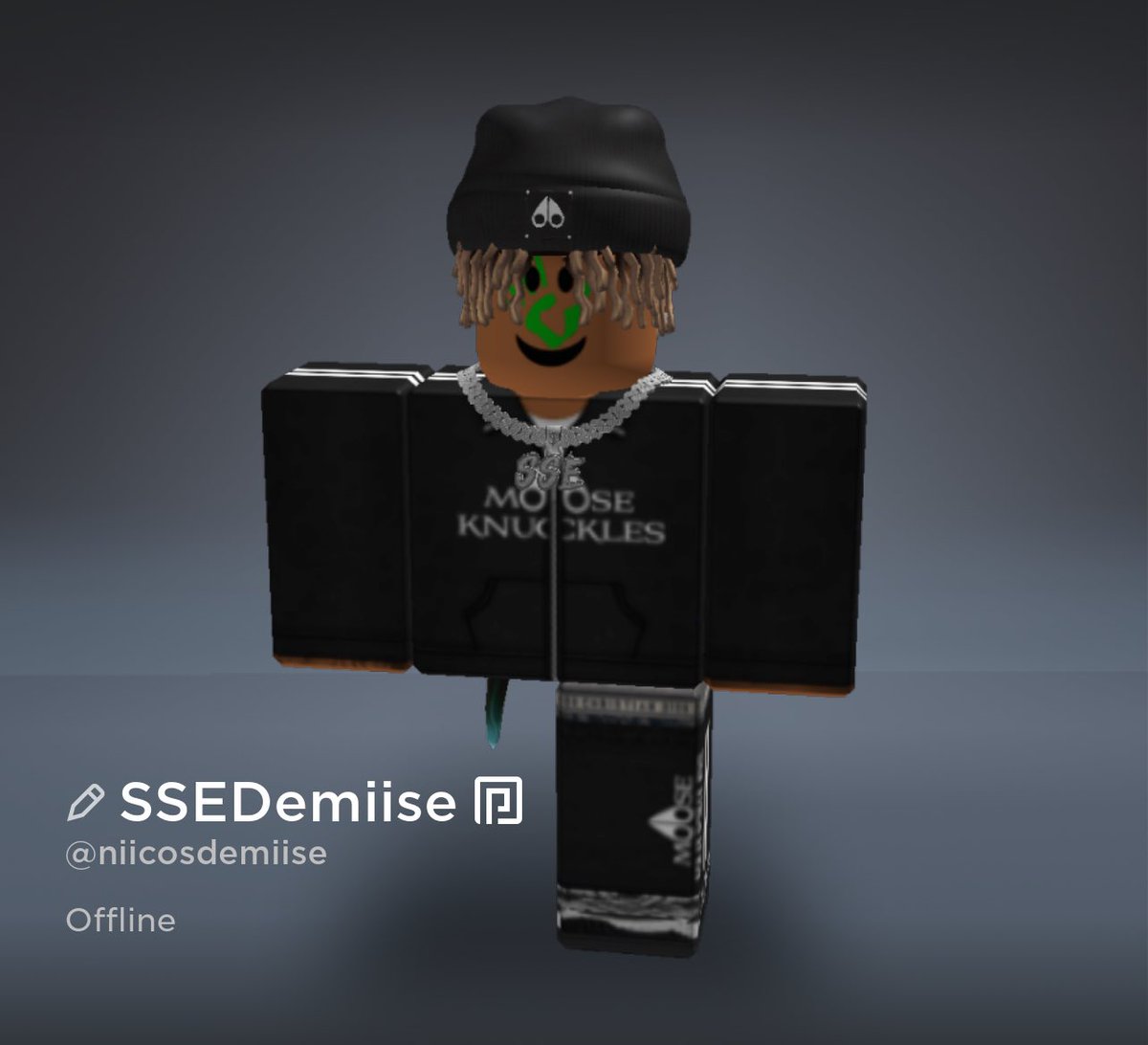 SouthSideEntt's tweet photo. Shoutout to yall !! Showing support by wearing the clothes or accessories ❤️ https://t.co/MNUYvXJNI7
