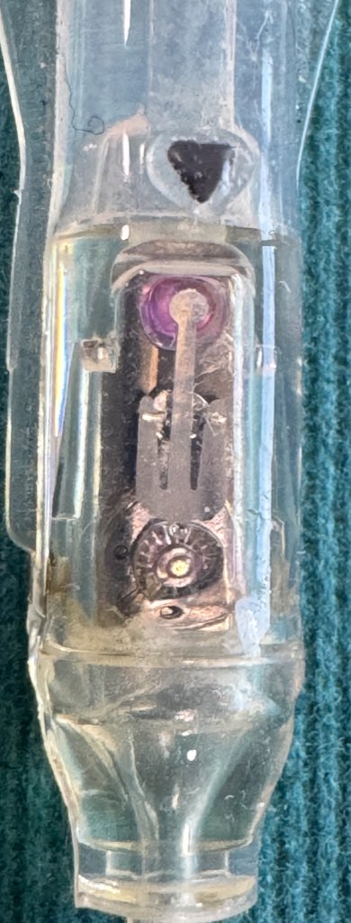 hrishikeshtwitt's tweet photo. I’m just impressed by sheer micro engineering and thought process in development of this adjustment programmable valve in #codman #vpshunt system. The degree of precision and detailing is fascinating!
#neurosurgery #neuro #hydrocephalus #vpshunt https://t.co/iG0vosA8r6