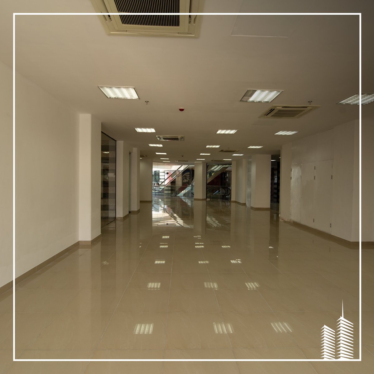 Elevate your work environment with our stylish and functional office spaces.
#vivatowers #commercial #officespace #officespaces #building #shopspaces #daressalaam #landmark #security