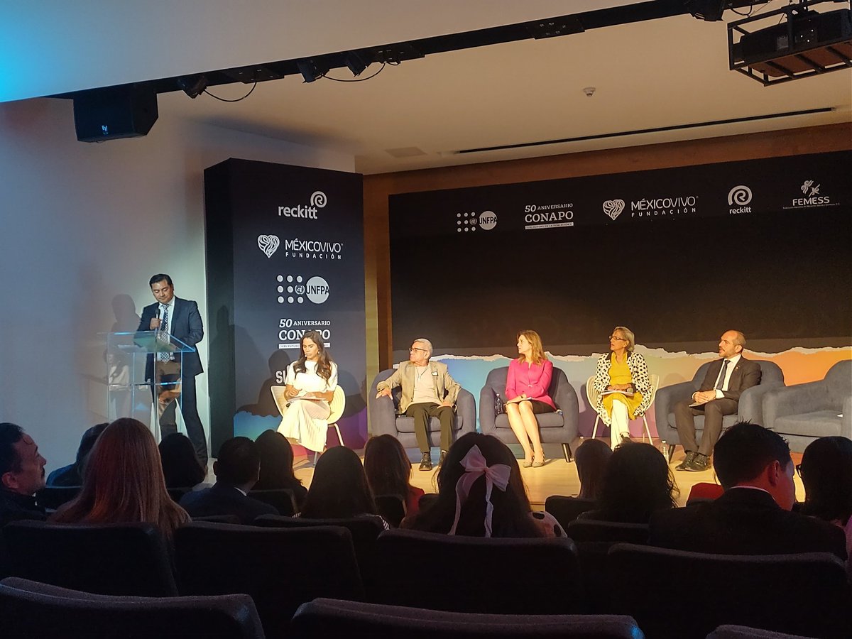 Se presentó la iniciativa EIS, Sí Confío - Safeteen First, que tiene como objetivo prioritario fomentar la Educación Integral en Sexualidad (EIS) durante la adolescencia
<a href="/ThisIsReckitt/">Reckitt</a> <a href="/UNFPAMexico/">UNFPA en México</a>
<a href="/fundmexicovivo/">Fundación México Vivo</a> <a href="/femess/">Fed Educacion Sexual</a> 
<a href="/sicomx/">Sico México</a> <a href="/CONAPO_mx/">CONAPO - Consejo Nacional de Población</a>
<a href="/PaolaRojas/">Paola Rojas</a>
#safeteenfirst #SíConfío