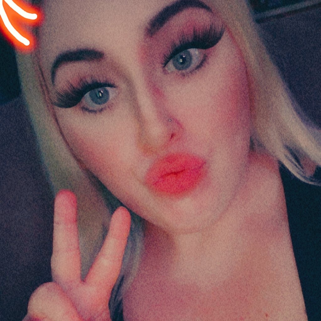 Megannn_615's tweet photo. #NewProfilePic https://t.co/kZqkqkn313