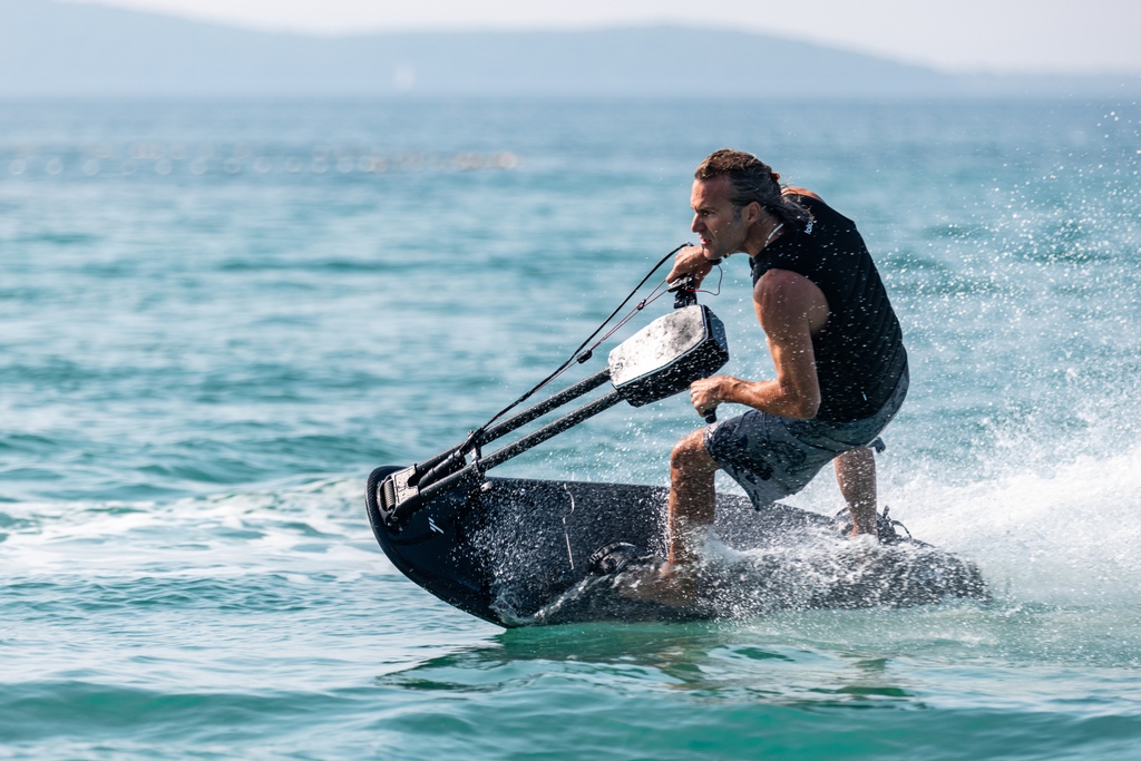 JetsurfOfficial's tweet photo. Every wave, every rider. Discover which 2024 JETSURF model syncs with your surf style. 

#FindYourWave #JetSurfMatch #JETSURF #BornForFun https://t.co/uajf9L1CI4
