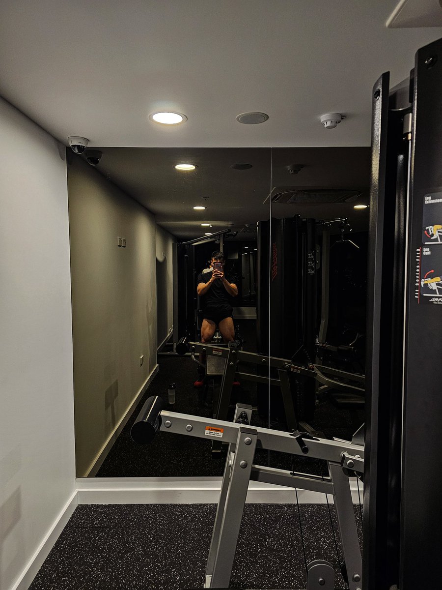 Yifang | 一方 tweet media