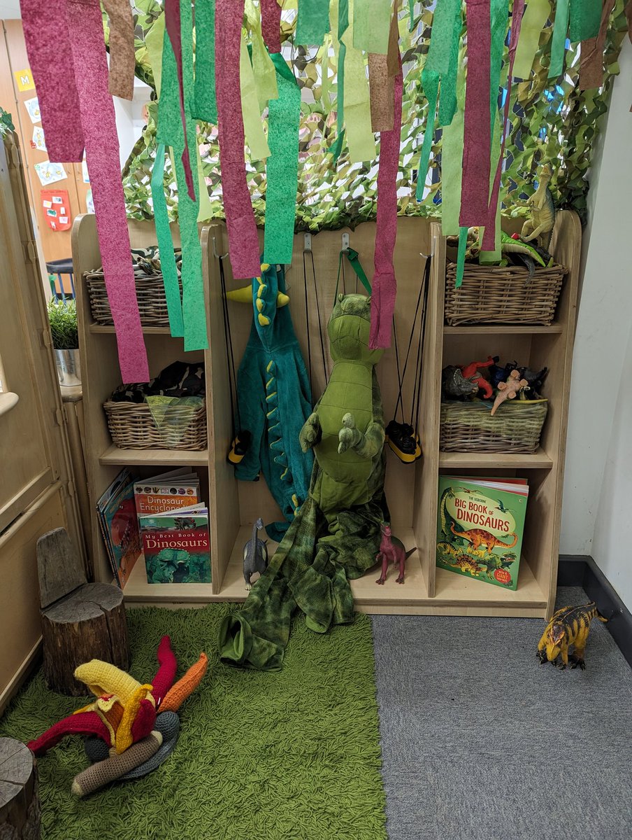 Mackie2Nikki's tweet image. Another stunning environment in @GRPAAcorns. The children are going to be SO excited. Well done team 💪💚 #eyfsrocks #environmentmatters
