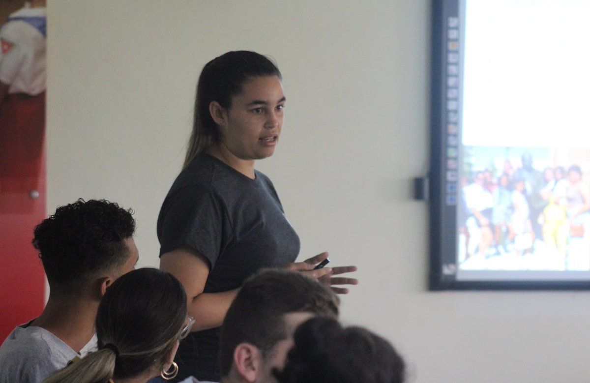 Los encuentros con los dirigentes de la #FEU y la #UJC, en la @univholguinera y la @uc_camaguey, nos llenaron de motivación y de orgullo. #CubaVive en el corazón de nuestros jóvenes. @CubaMES @PartidoPCC @DiazCanelB @GobiernoCuba #GenteQueSuma @FeuCuba @UJCdeCuba #Cuba