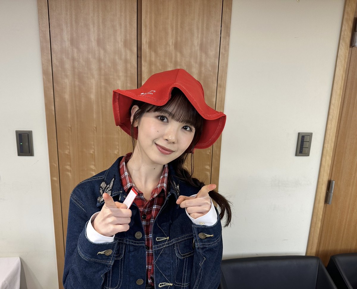 nogizaka46's tweet photo. 【ブログ更新 筒井あやめ】 どんっ https://t.co/fJBHyqflMp https://t.co/MqrNLYZIPK