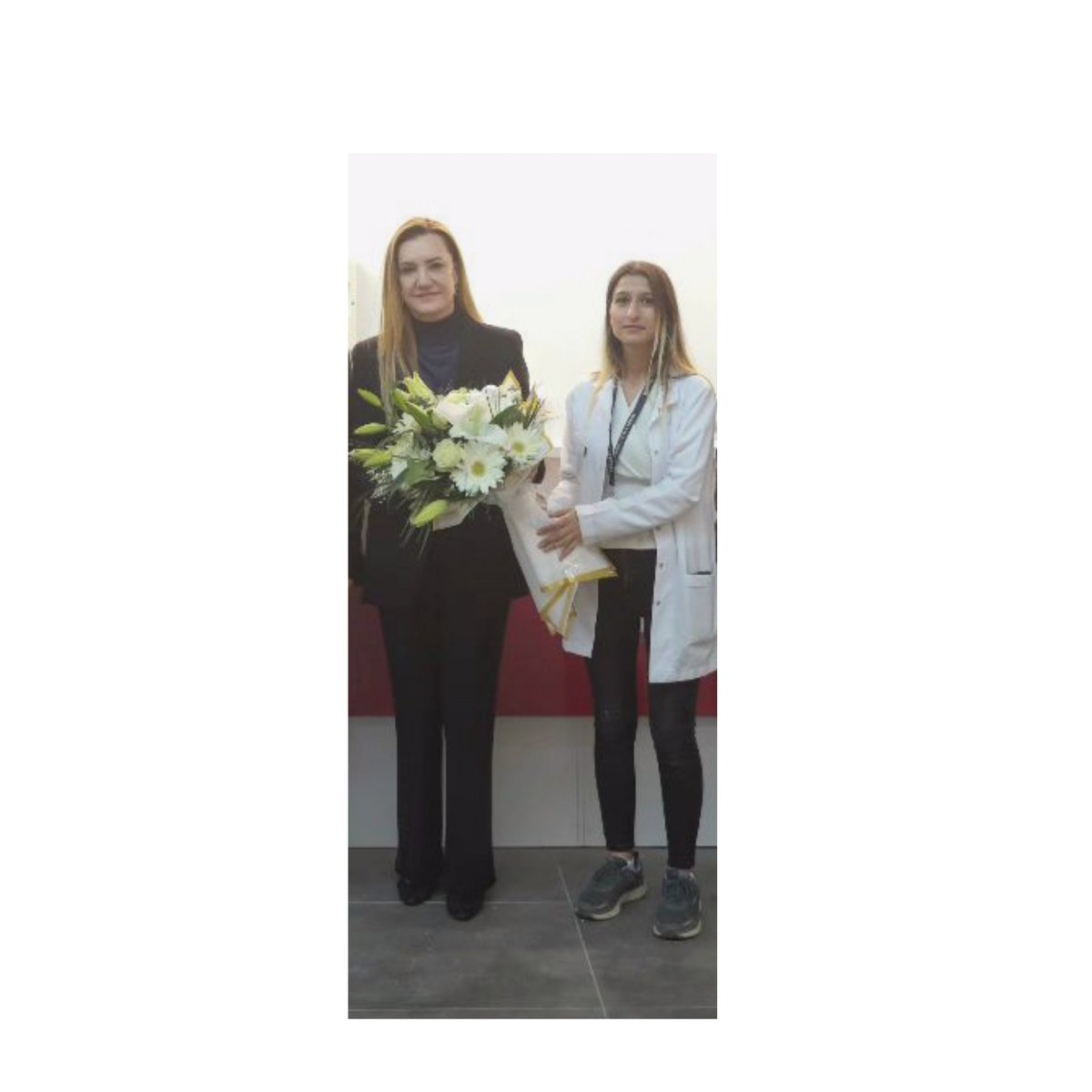 #universitemDEU'nun ilk kadın rektörü Sayın <a href="/hotarnukhet/">NÜKHET HOTAR</a>'e, göreve geldiği 15 Temmuz 2018 tarihinden bugüne kadar #DEÜ ailemize sunduğu kıymetli hizmet ve katkıları için teşekkür ediyor; yeni görevinde başarılar diliyoruz.