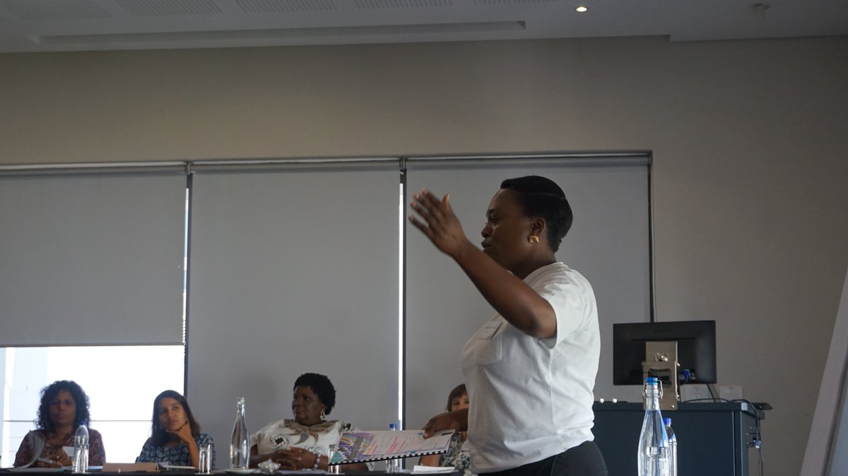 FoodAgencycpt's tweet image. Today we kick off the #UrbanFoodFutures Regional Dialogue program hosted in Cape Town.@TMG_think brings together different perspectives on how to achieve food security in #polycrises. Below pictured are very brief welcomes before we dive into whats on our menu for the program!