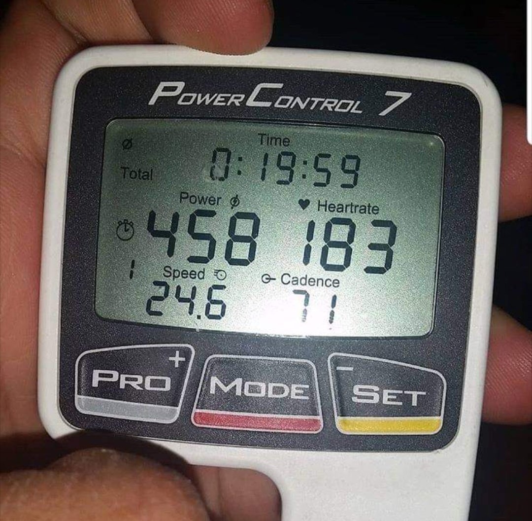 chiodi17's tweet photo. 💸 Cuánto cuesta ganar un Tour de Francia? 🤔

🔥 20 MINUTOS a 458 vatios 😵‍💫

Esta SALVAJADA es lo que movia don Alberto Contador en un test FTP antes del Tour de Francia

Con 62kg salen unos 7,4W/Kg 😱  INCREIBLE! 🕺

Cuál es vuestra mejor marca en 20'? 👀 https://t.co/8kk8wECVK5