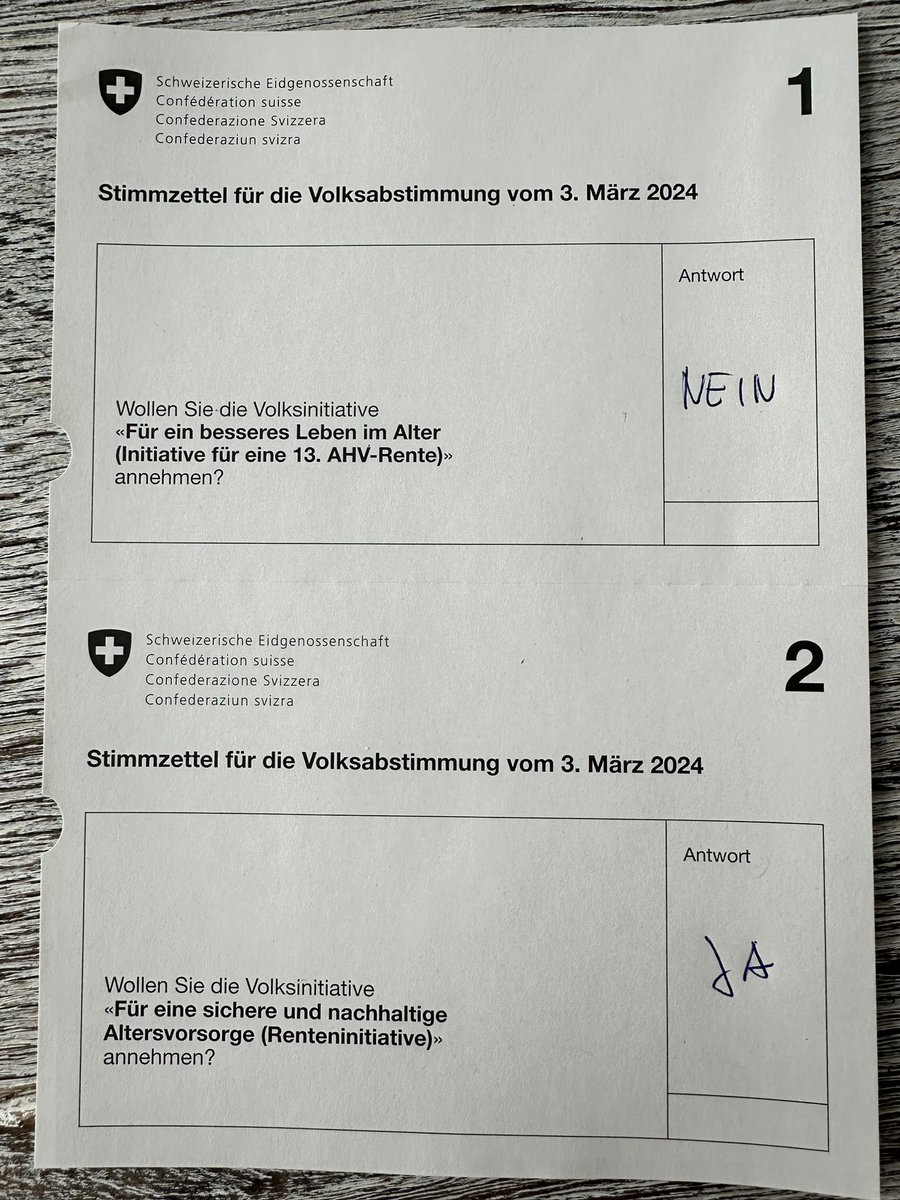 Obwohl ich persönl. profitieren würde: Anstand &amp; Vernunft verbieten ein Ja zur 13. AHV, trotz manipulativem Titel - weder finanzierbar noch fair. Warum sollen die Jungen noch mehr schuften müssen, damit vermögende Rentner/innen, die es gar nicht nötig haben, noch mehr bekommen?