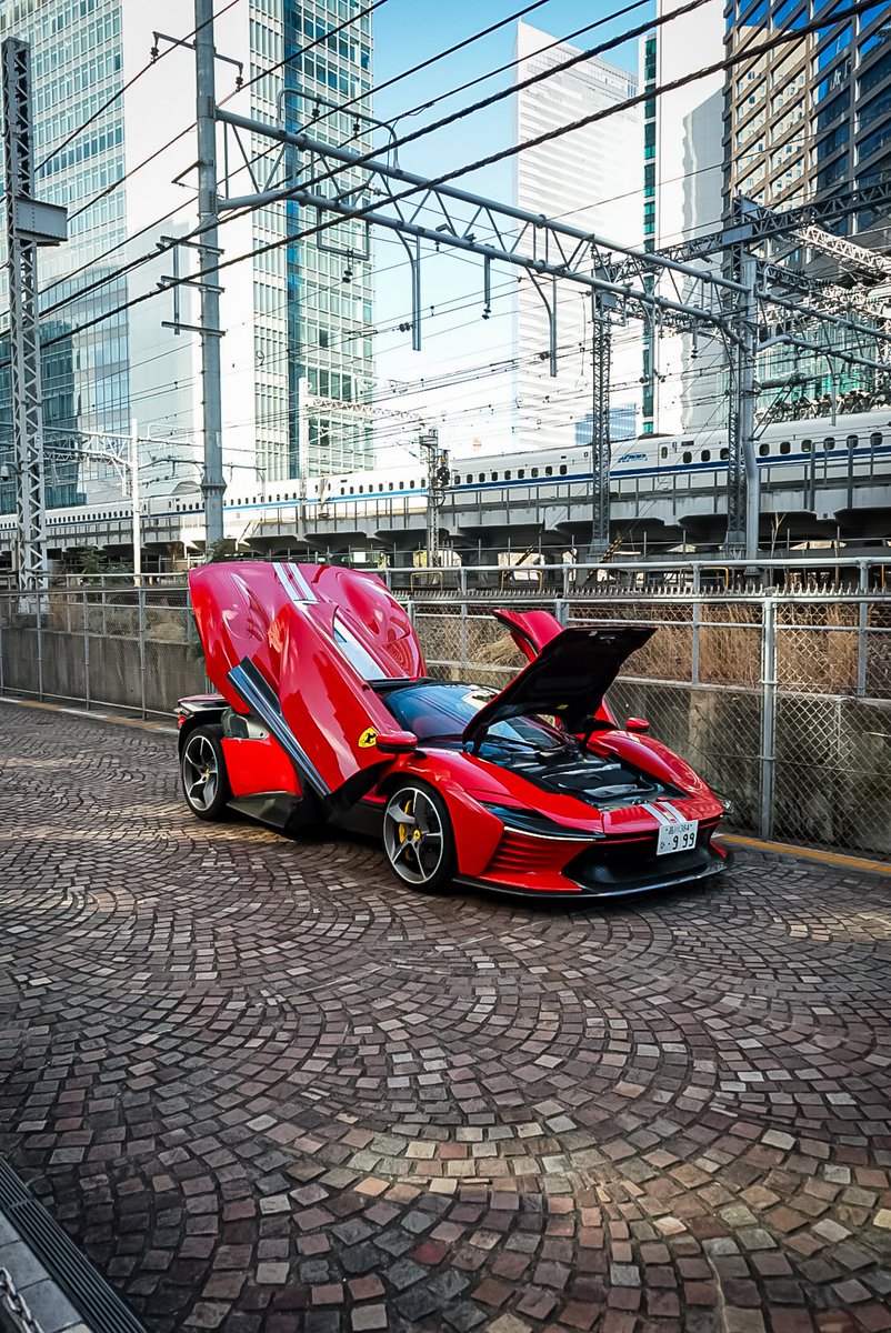 aUVqHGL3hf9ns7H's tweet photo. Ferrari Daytona SP3
やっぱり投稿欲が抑えられん...
これだけ投稿して本当に終了!!! https://t.co/XI1W0jqDls