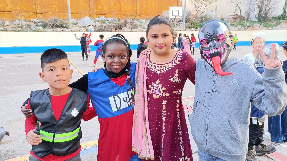 Al Carnaval tot s'hi val! 
4t A s'ho va passar d'allò més bé a la festa més boja de l'any.