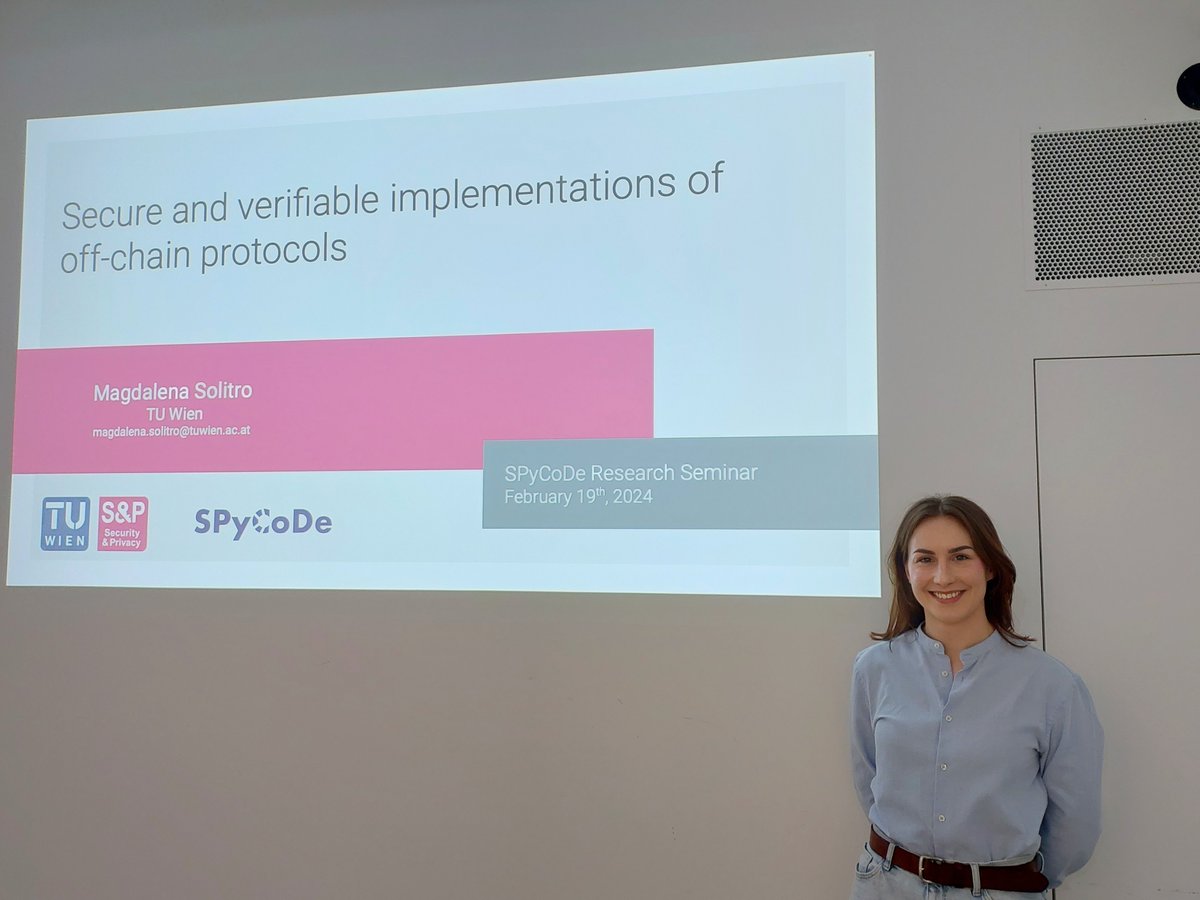 Today I gave my seminar on 'Secure and verifiable implementations of off-chain protocols', where I talked about the research project I'm currently working on! Thanks to all the people who attended :)