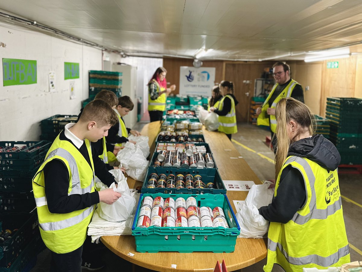 What an incredible opportunity for our S1s to contextualise their learning! A small group of S1 Crew ambassadors visited <a href="/CFINEAberdeen/">Community Food Initiatives North East (CFINE)</a> today, discovering more about this brilliant organisation. Thank you to Martin and Laura for an engaging and informative session! #Excelerate