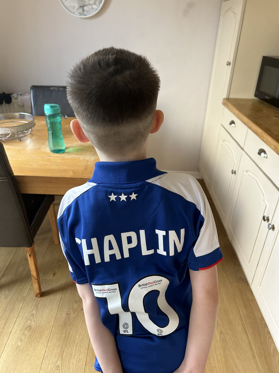 Becca-Grace tweet media