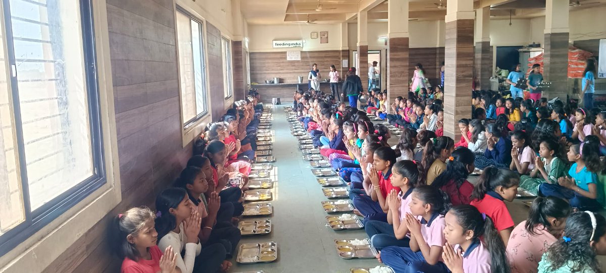 ParivaarRES's tweet photo. We want to express our deepest sense of gratitude and appreciation to Feeding India  for their valuable support in nourishing the resident children of Parivaar located in Dewas district of MP.
 
#parivaar_residentials #FeedingIndia #DailyFeedingProgramFI #ChildNutrition https://t.co/hboC72bpEo