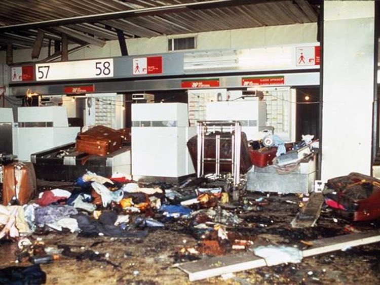 On July 15, 1983, a terrorist attack occurred at the Orly airport, killing 8 people, and injuring 55. Armenian terrorist Varuzhan Karapetyan who did that was extradited to #Armenia in 2001, where he was greeted as hero and received honors from Prime Minister of Armenia.