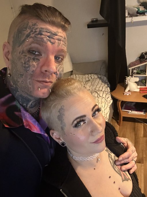 Had a nice weekend with @EeviPetite ❤️ Great week for all of you 🤘 https://t.co/TeebQbanHF<a class="tags" href="/tag/eevipetite">@eevipetite</a>