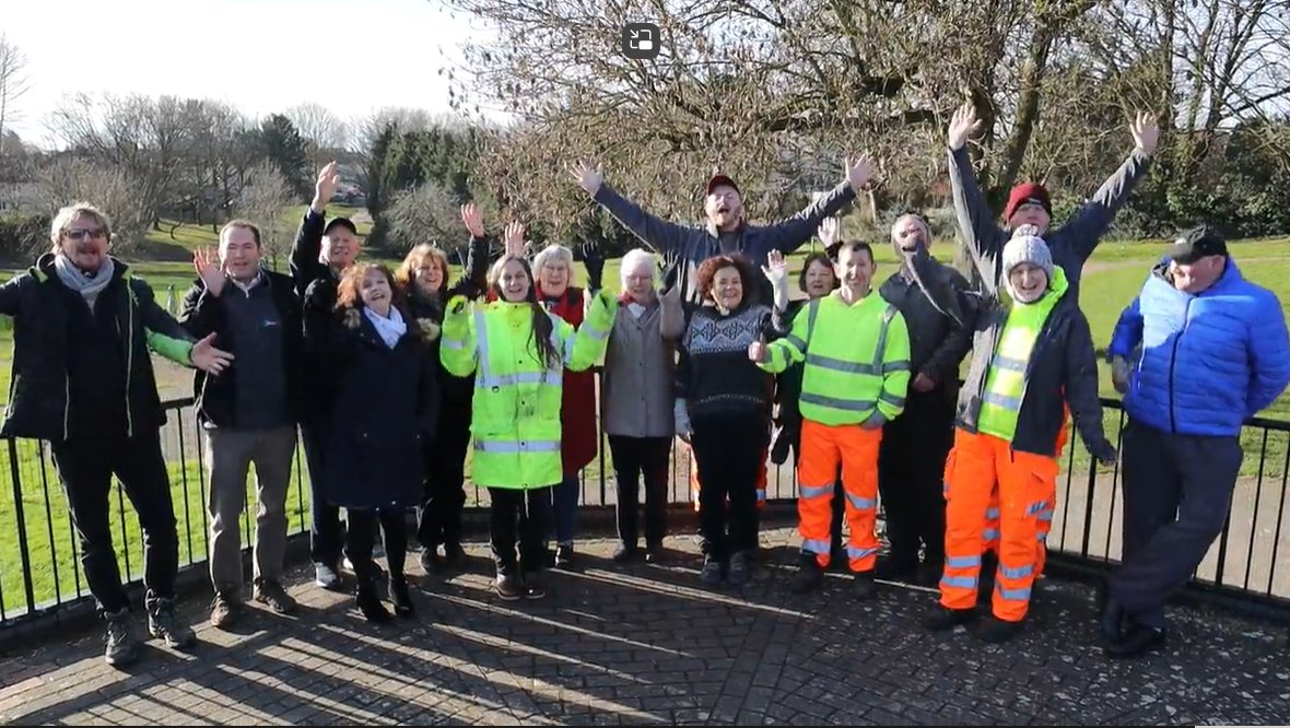sgloscouncil's tweet photo. We have been awarded £2.67m from @HeritageFundUK to renovate Kingswood Park to:

🛝 make the play area bigger and more accessible
🌳 create a new Changing Places toilet
🎭 improve the amphitheatre
🧋 provide a mobile refreshment facility

Read more: https://t.co/KemoQvtY5y https://t.co/fXzi9Jy2qO