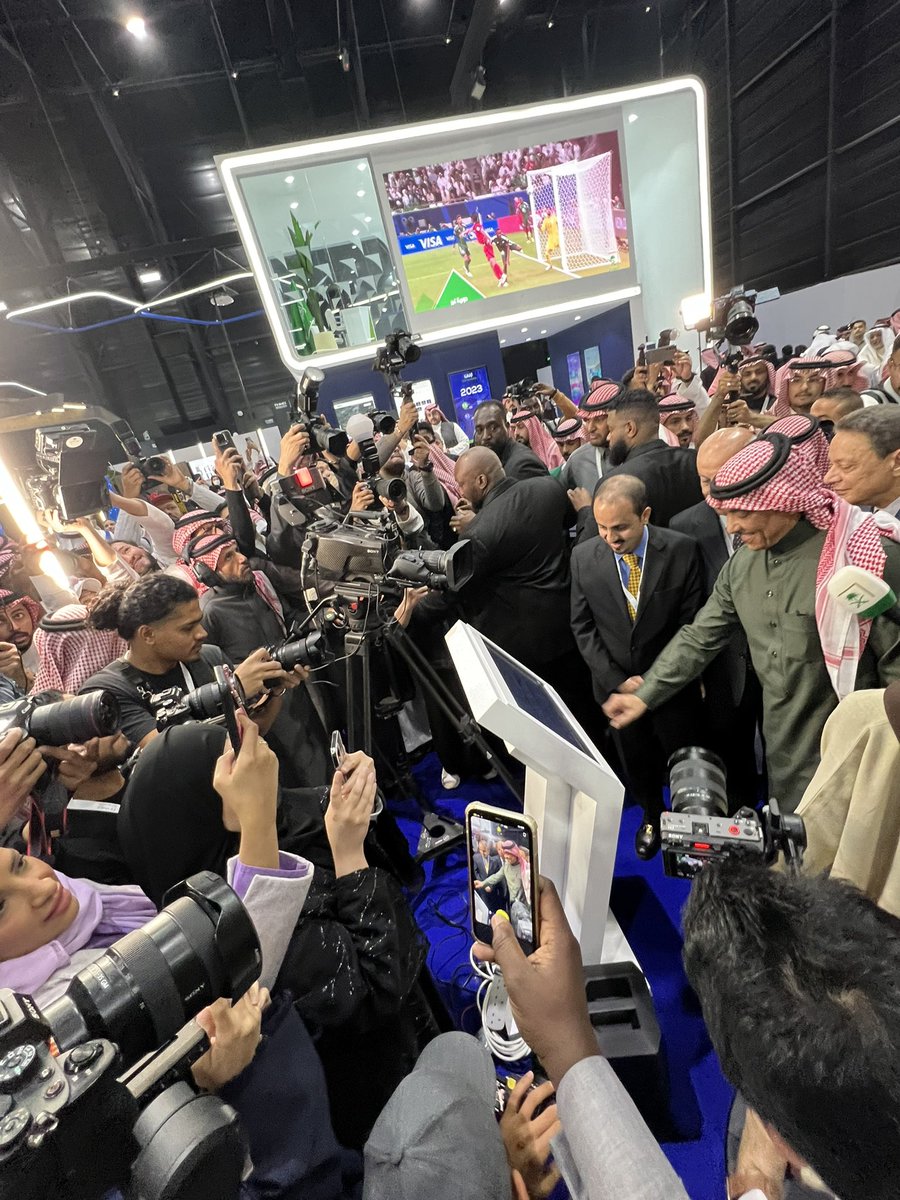 Welcome to the Future of Media 📢
#fomex #aldena #saudiarabia #digitalradio #antenna #dabradio #broadcast <a href="/WorldDAB/">WorldDAB</a>