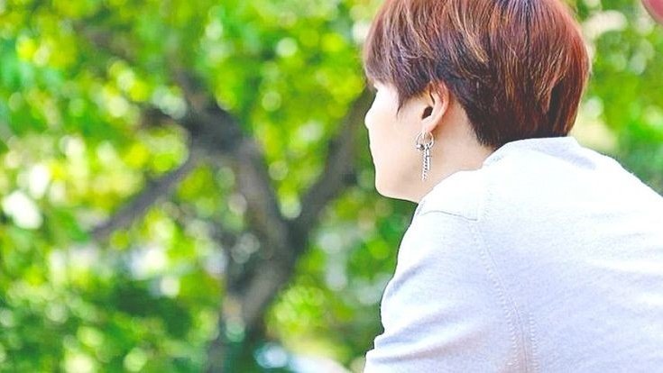 «فقط کلمه‌ی اعتماد نمی‌تونه مفهموم رو برسونه. توصیف کردن یه دختر مثل تو غیرممکنه، فراتر از شعره».
-یونگی، luv skool affair. 🌻