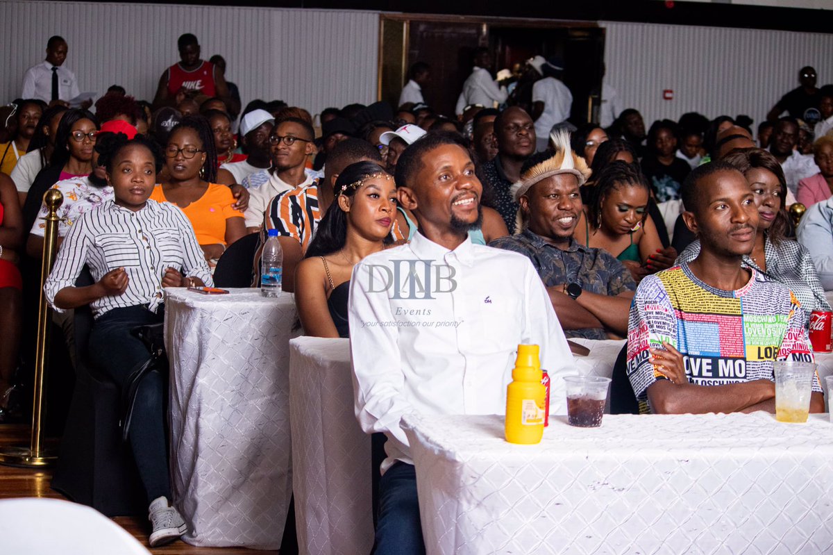 UMAHLEKISA Entertainment tweet media