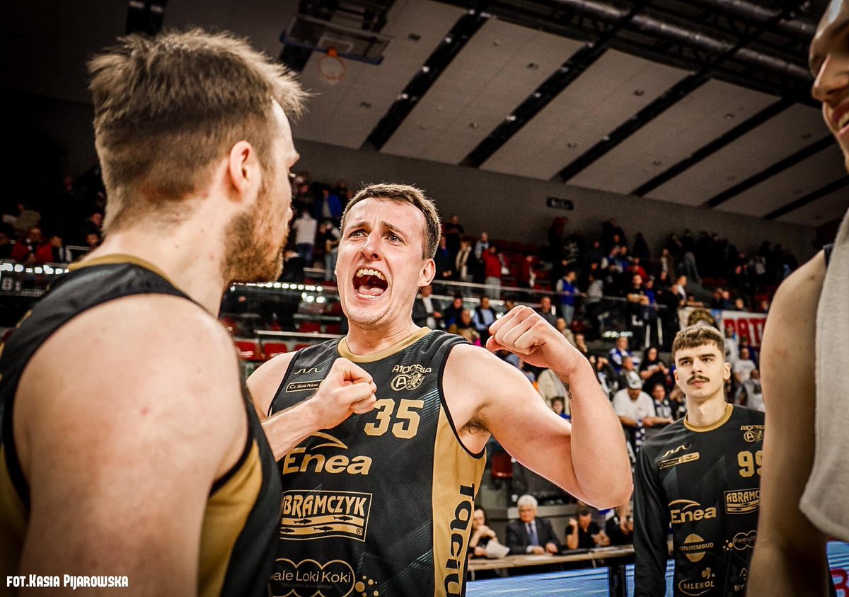 KK_Astoria's tweet photo. Dzień dobry #AstaFans 😎

#Enea #Abramczyk #Bydgoszcz #AstaTeam #1Lkosz #A100RIA https://t.co/fdJAPs6n5w