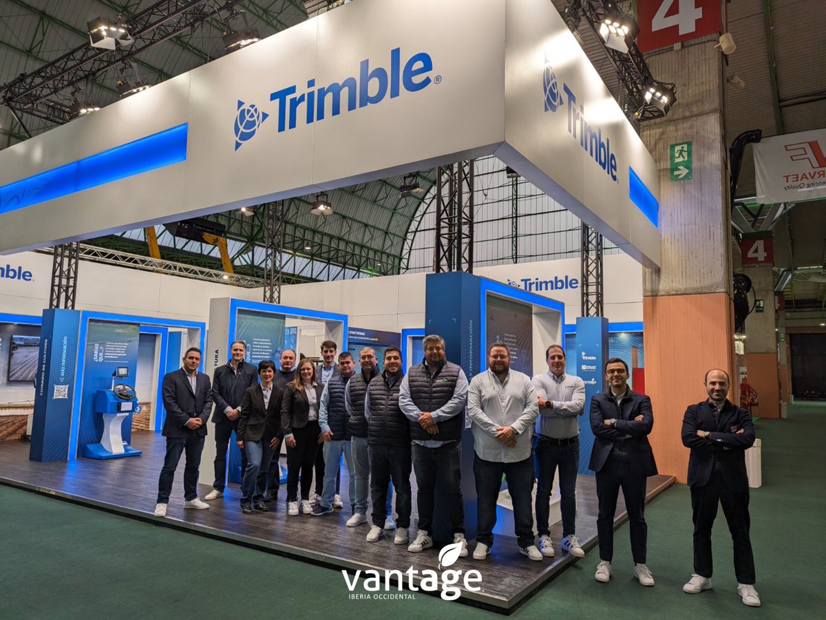 ¡FIMA 2024 fue un éxito! 🚜✨ Agradecemos a cada visitante y cliente por su entusiasmo y apoyo en esta feria agrícola. 🌾💙 Gracias por formar parte de nuestra comunidad agrícola y por compartir estos momentos especiales.¡Nos vemos en FIMA 2026! 🗓️ #FIMA2024 #Agricultura