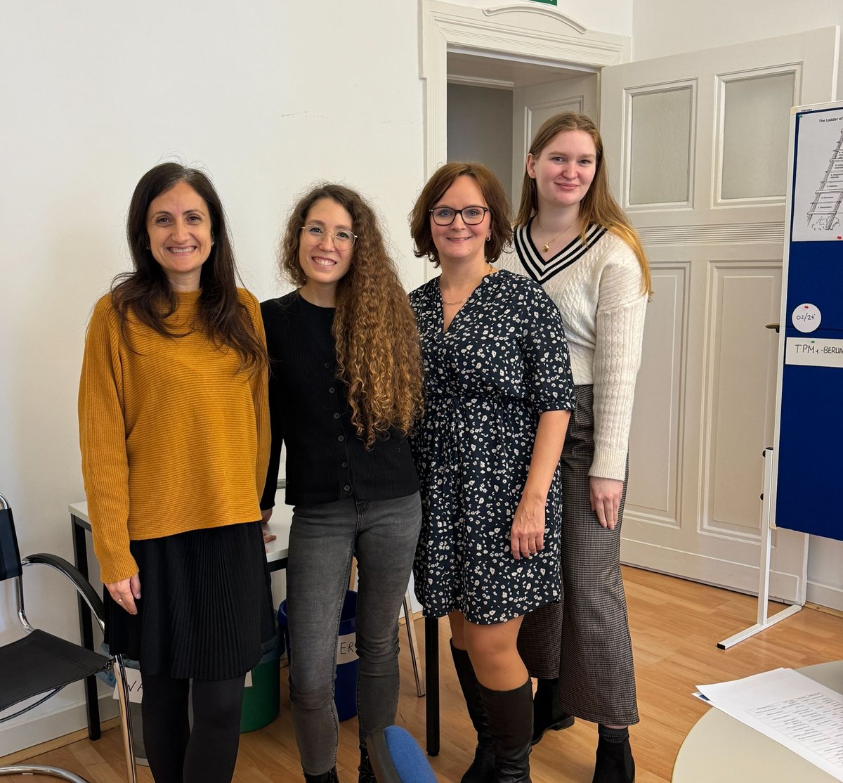europeanregions's tweet image. The #ClimbingtheLadder project kicked off in Berlin 🇩🇪

 With @YEPPEUROPE  @Europiamo , @WeAreEDYN, @sqlearn and #DYPALL, we defined upcoming activities💡

Check out the #SummerAcademy in #Nordland, a project #studyvisit: tinyurl.com/56syzjaf

#youthengagement #EUproject
