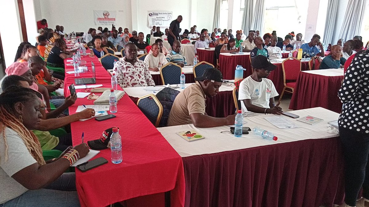suicultura19's tweet image. Today @UhaiWetu held the National Convening at Bondo aimed at reviewing the Strategic plan, reflecting and strategizing the SJCWGs operations. 
#SocialJusticeConvening
#NationalConvening
