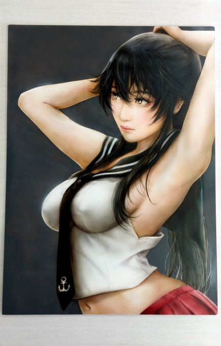 矢矧
依頼絵ですが載せてもOKとの事なので載せます!ほとんどが掲載NGなので久しぶりに載せれます笑
やっぱアナログ絵楽しい 