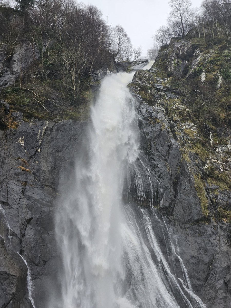 Beautiful Aber Falls in Gwynedd. Nice walk there yesterday. <a href="/AngleseyScMedia/">Anglesey socialmedia</a> <a href="/NatResWales/">Cyfoeth Naturiol Cymru | Natural Resources Wales</a> <a href="/Keep_Wales_Tidy/">Keep Wales Tidy</a>