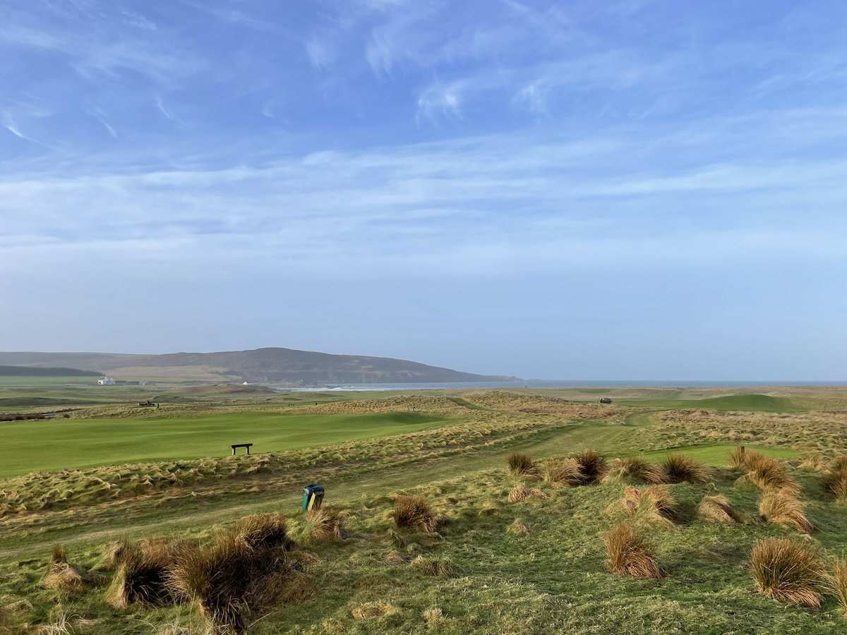iainile's tweet photo. Fine morning at Machrie. #islay #golf #machrie https://t.co/S2fFcuylWC