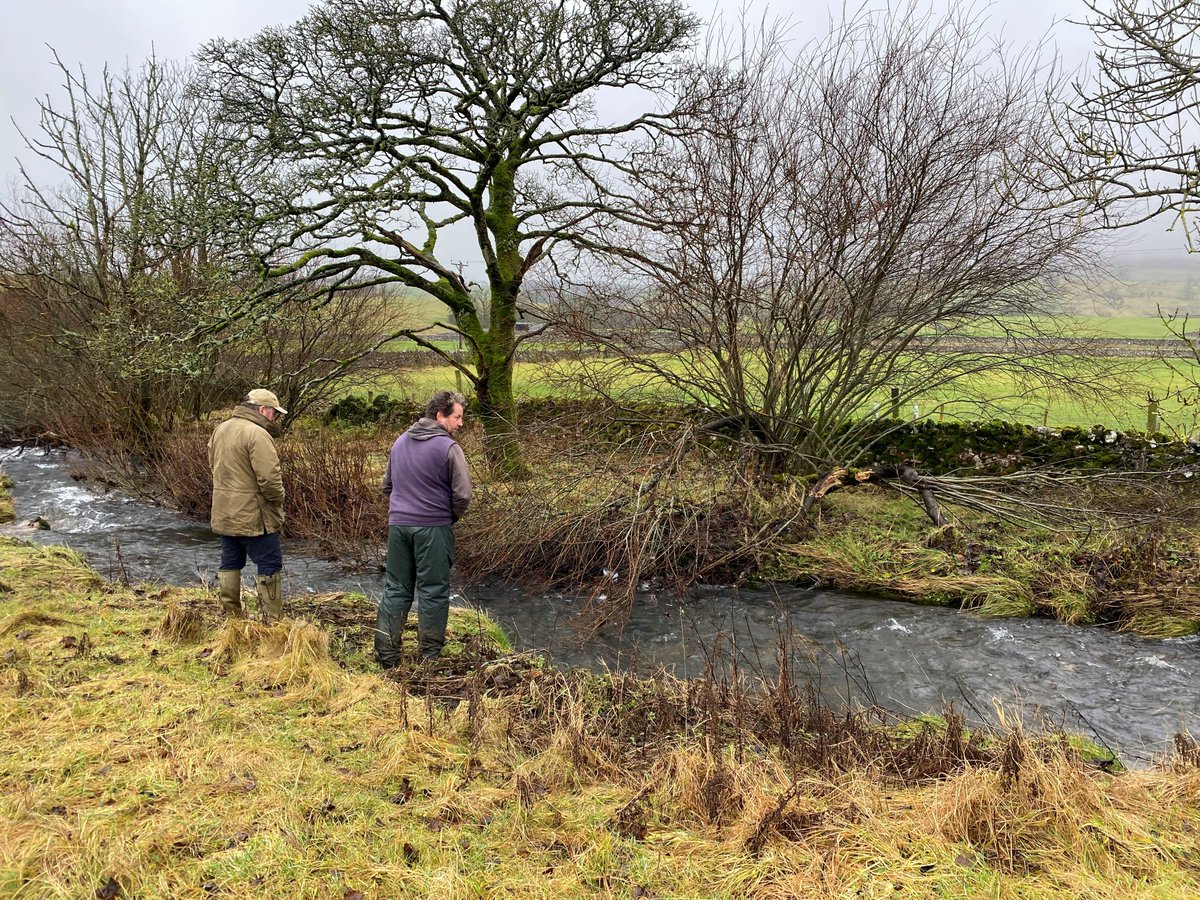 2/2 There's independent, practical &amp; bespoke advice on Nature Based Solutions measures for landowners. Local advisors can provide support to come up with the best solution &amp; match them up to different funding pots. 

Visit our website for contacts bit.ly/3SBkLSV