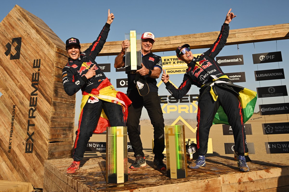 QEV Technologies (@qev_tech) on Twitter photo No better way to start the week than remembering yesterday's win in <a href="/ExtremeELive/">Extreme H</a> 🏆
Congrats to <a href="/LaiaSanz_/">Laia Sanz</a> <a href="/FrazzzMcConnell/">Fraser McConnell</a> and the whole <a href="/AccionaSainz/">ACCIONA | SAINZ XE Team</a> for the awesome job this weekend! 👏
Can't wait for the next one!
#ExtremeE #QEVTech #ElectricMotorsport #DesertXPrix No better way to start the week than remembering yesterday's win in <a href="/ExtremeELive/">Extreme H</a> 🏆
Congrats to <a href="/LaiaSanz_/">Laia Sanz</a> <a href="/FrazzzMcConnell/">Fraser McConnell</a> and the whole <a href="/AccionaSainz/">ACCIONA | SAINZ XE Team</a> for the awesome job this weekend! 👏
Can't wait for the next one!
#ExtremeE #QEVTech #ElectricMotorsport #DesertXPrix