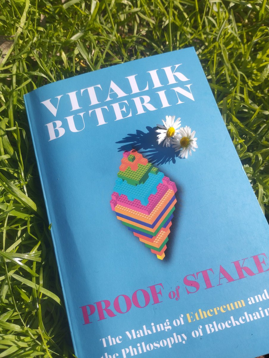 What else could I possibly ready on a Sunday in the park? #yesterdaymorning #Ethererum #eth #Vitalik #vitalikbuterin #blockchain