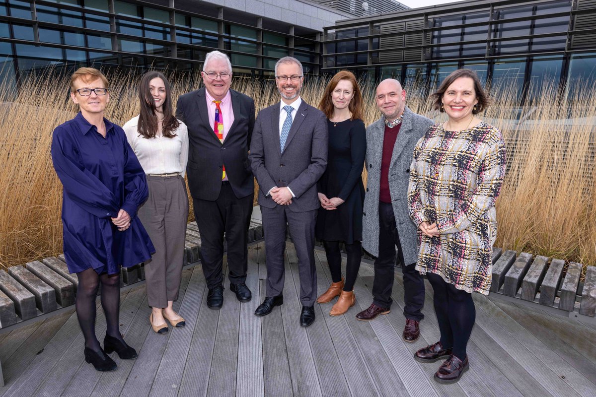 Staff in the School were delighted to welcome Minister @rodericogorman to discuss their research on care leavers ten years on as the first phase of the landmark study commences. tcd.ie/swsp/news-even… @RobbieGilligan @JoeWhelan82 #trinityresearch