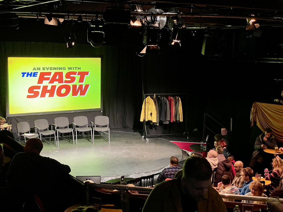 Boultybits's tweet photo. Well that was…
BRILLIANT!!!
Laughed till the tears rolled down my thighs.
#blaaaack #youaintseenmeright #cairo
#thefastshow
#thefastshowlive
@TheFastShow1
@thepleasance
@monstroso https://t.co/V5DdOkA47E