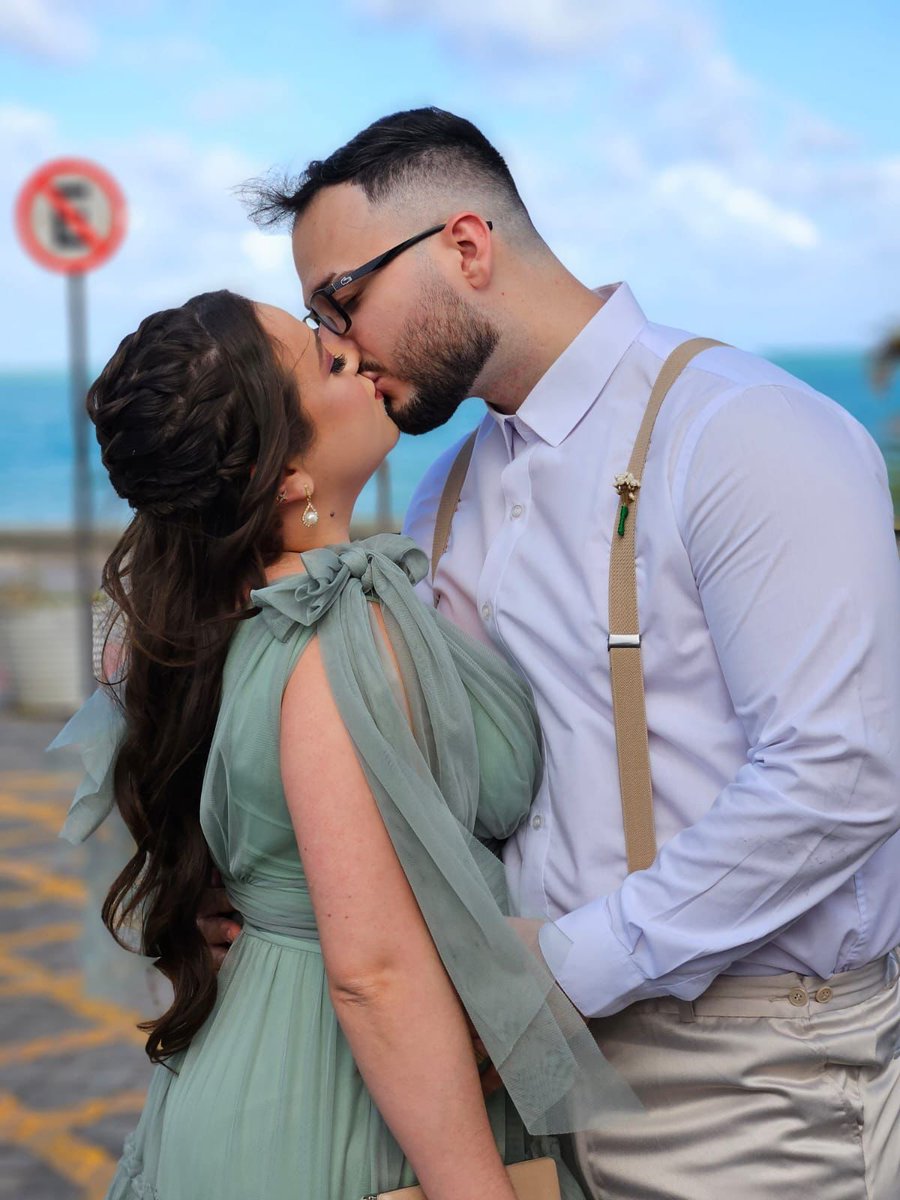 claudiolima95's tweet photo. Casamento da Clarinha e do Kleber 😚📷.
 Missão padrinhos 📷 @naniiislm 🥰 https://t.co/pa0LBf7eIc