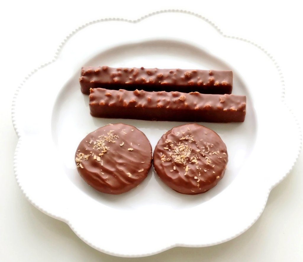 イヴァン・シュヴァリエさんビスキュイジャンドゥーヤ アトリエガトー