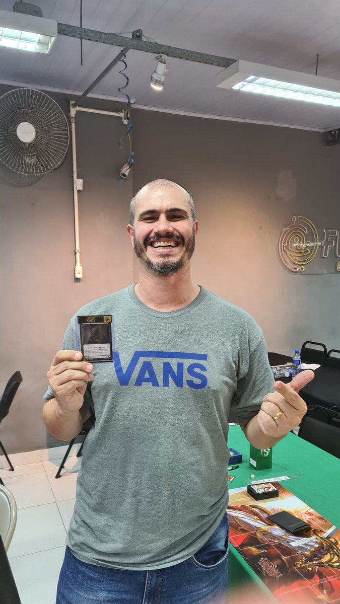 L_Codato's tweet image. 9-0d a 49 person RTN drafting Kassai all over.

She is just the heavier hitter.

(Gold foil Hexagore)